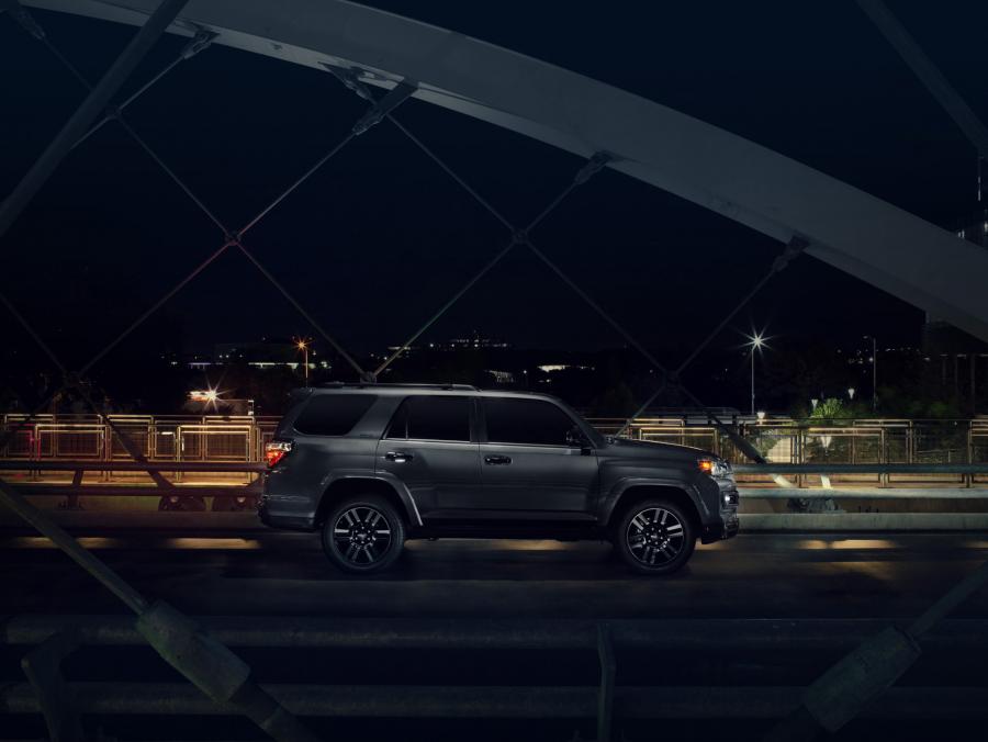  Toyota 4Runner Nightshade (N280) 2020 года  (фото 3 из 7)